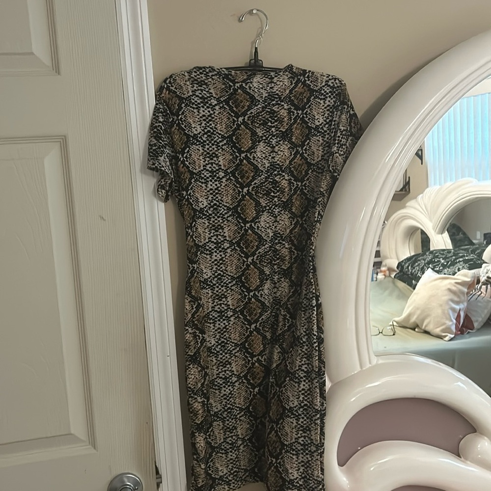 Party dress .